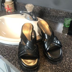Womens size 9 sandals